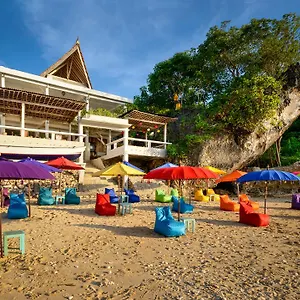 The Point Beach-front Balangan 4*, Jimbaran Indonesien